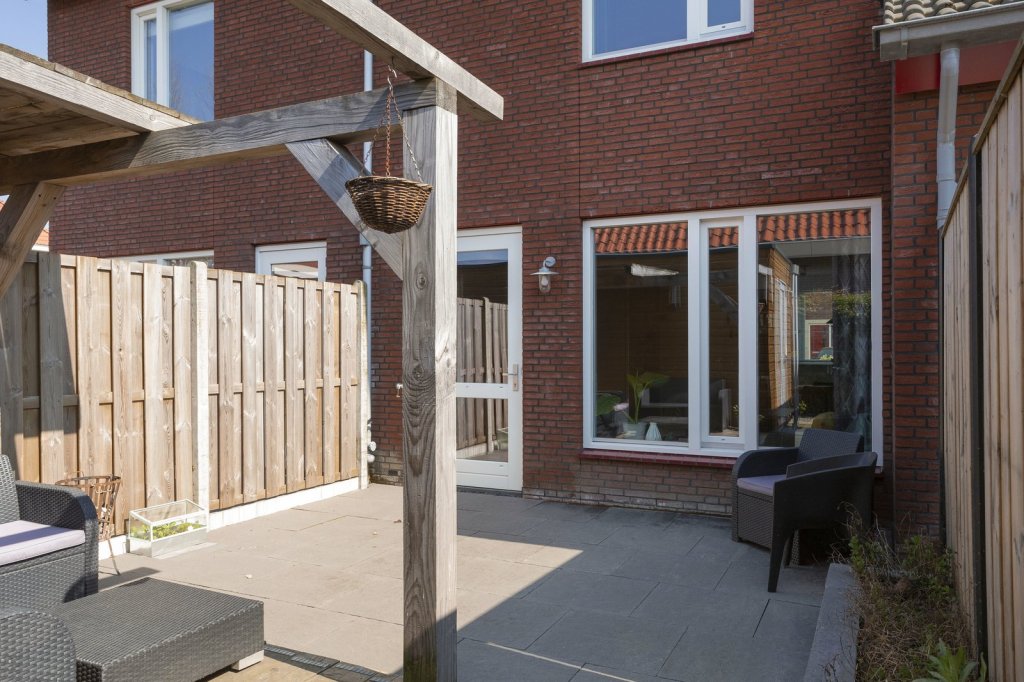 Image 12
