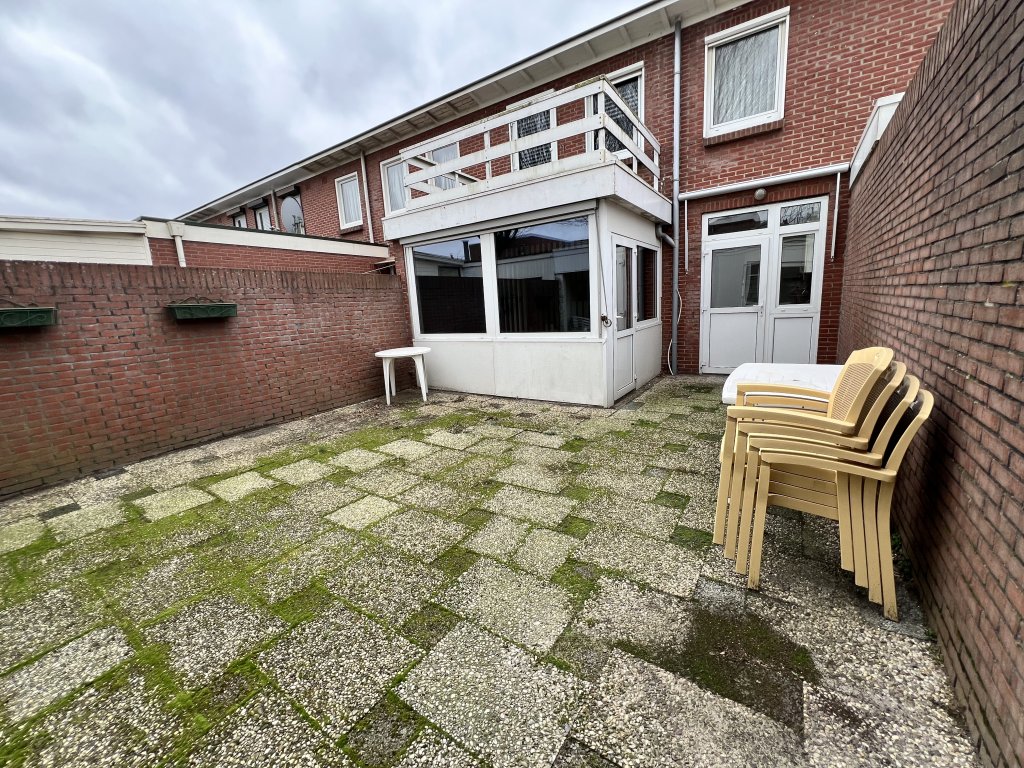 Image 12