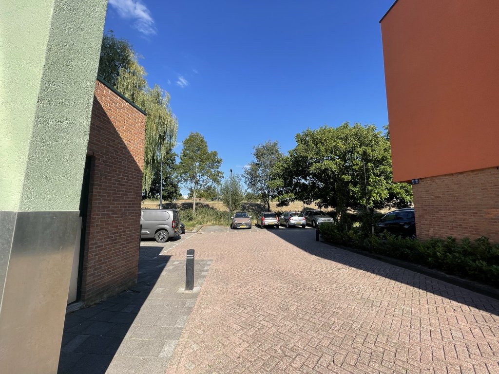 Image 35