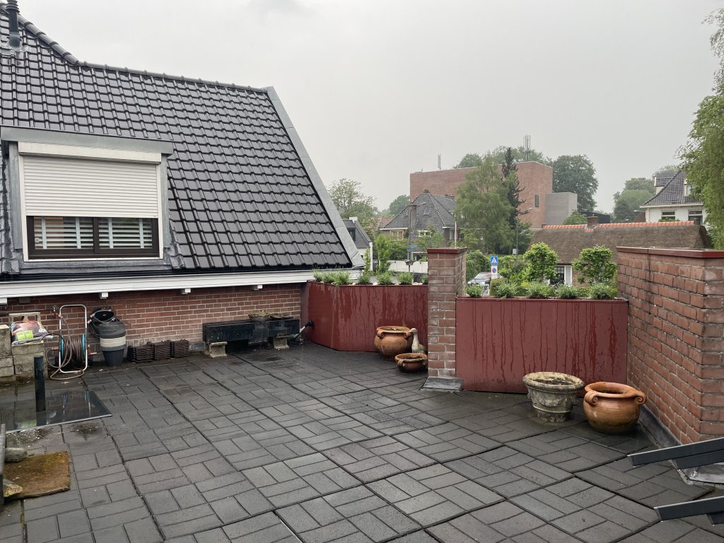 Naarderstraat, Laren