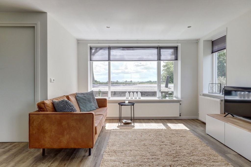Woning te huur: Oudebildtdijk, St.-Annaparochie