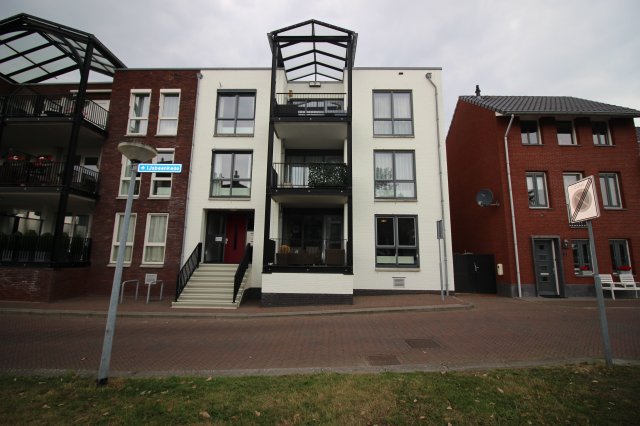 IJsbaankade Huizen